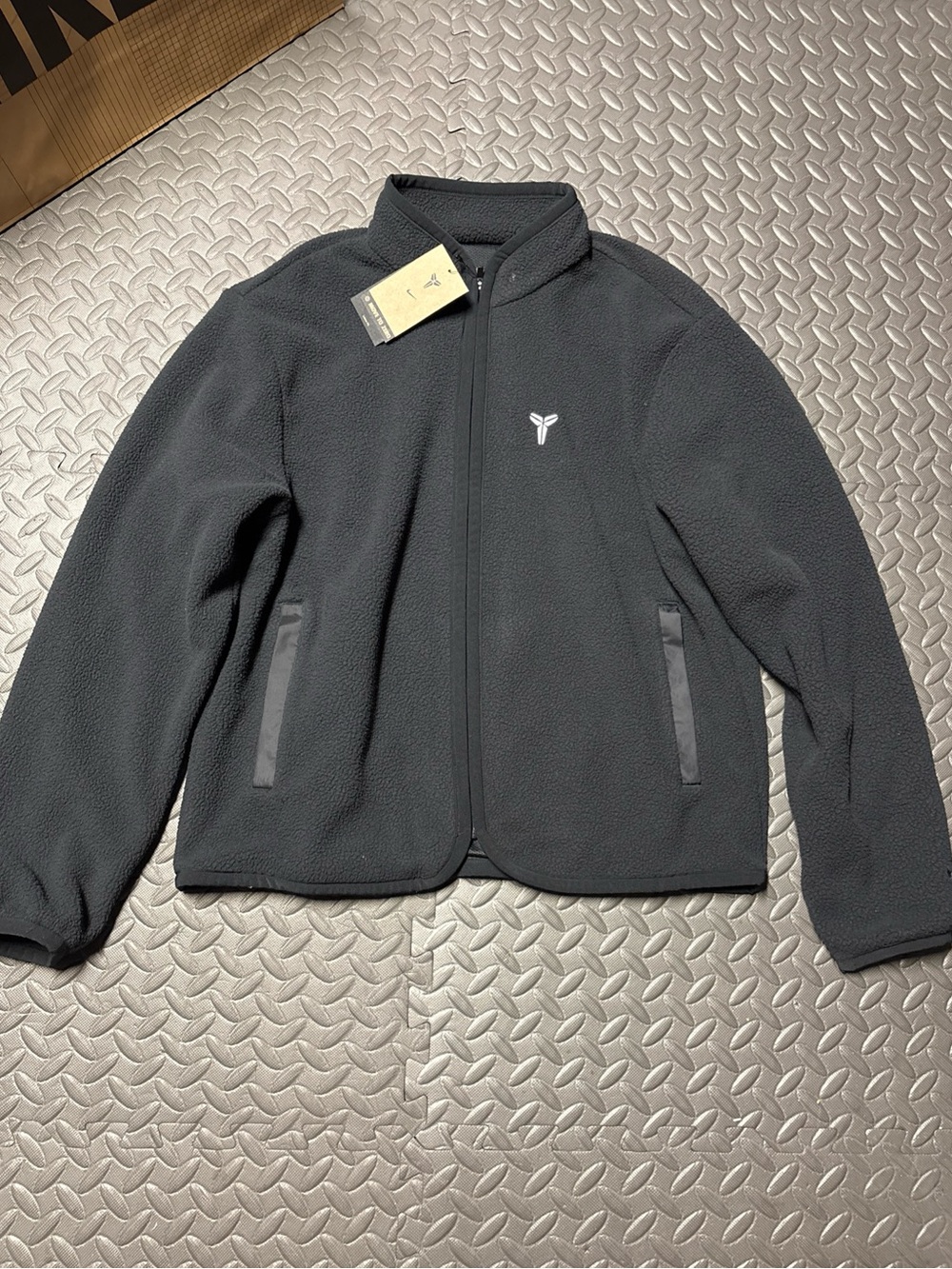 Nike Kobe Mamba Full-Zip Fleece Jacket small Black (Style Code: IM4864-010)